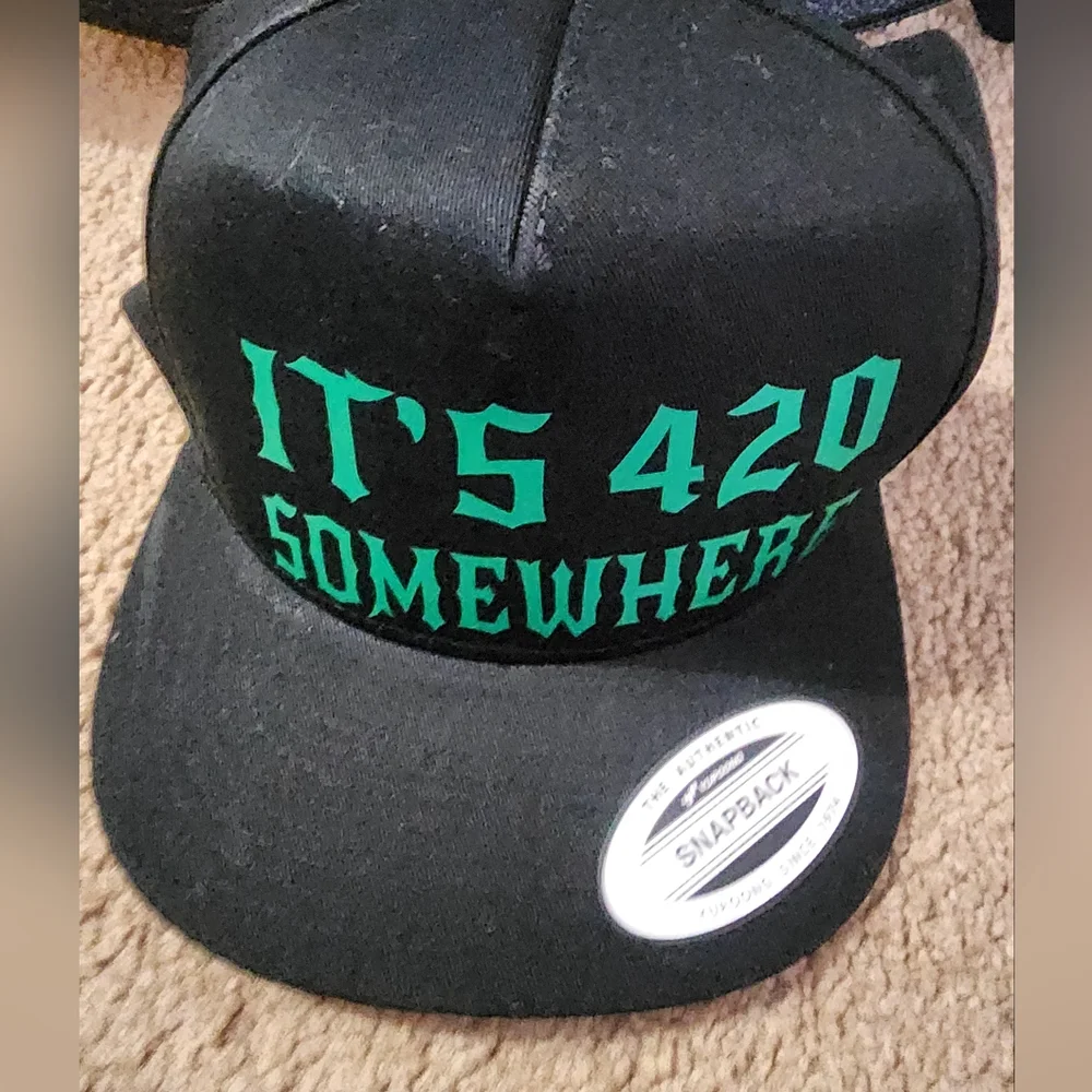 Snapback - Picture 1 of 4